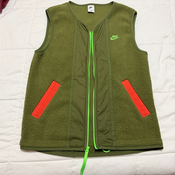 Nike Other - Nike Olive Green Vest